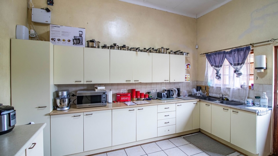 9 Bedroom Property for Sale in West Bank Eastern Cape